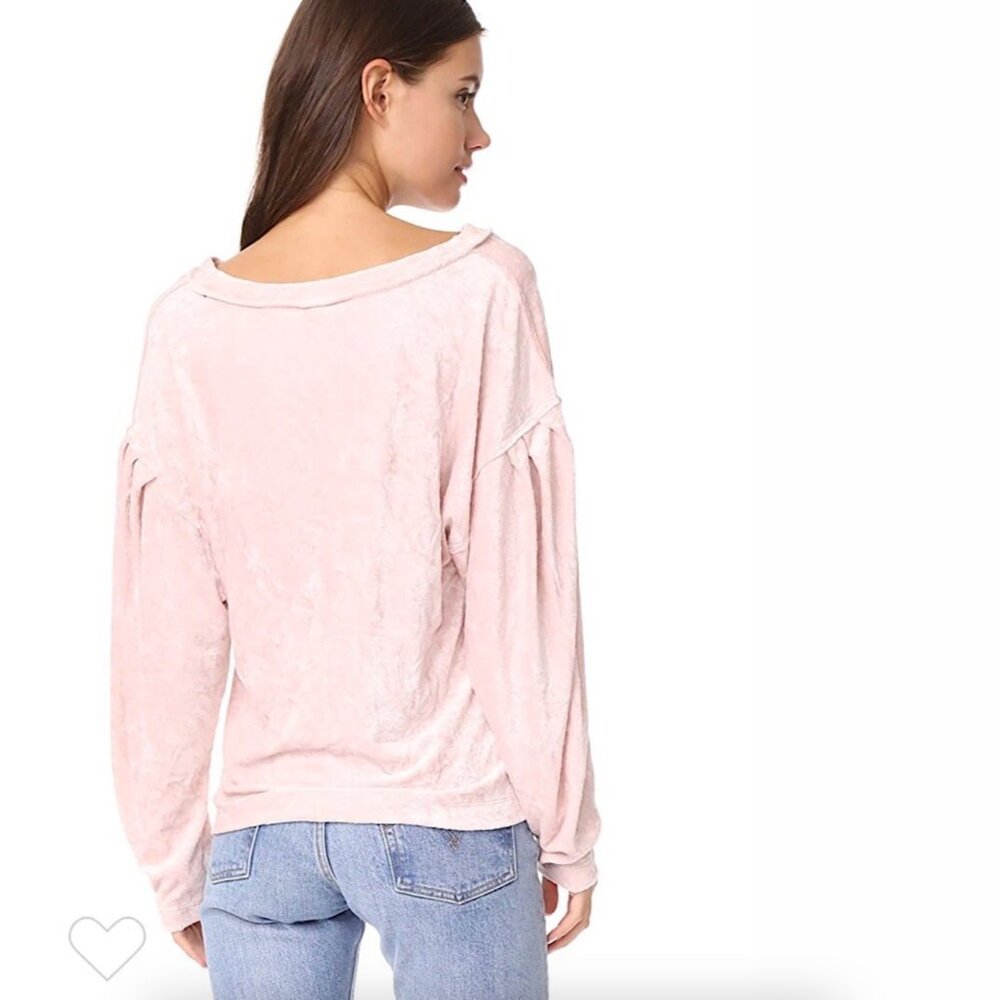 Free People We The Free Milan Long Sleeve Top Crushed Velvet in Blush/Pink SZ S - Picture 3 of 5